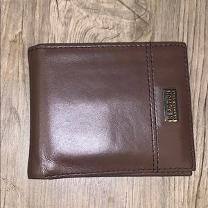 Kenneth Cole reaction men’s wallet